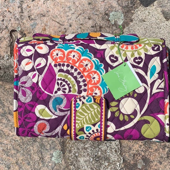 Vera Bradley Changing Pad - Plum Crazy NWT